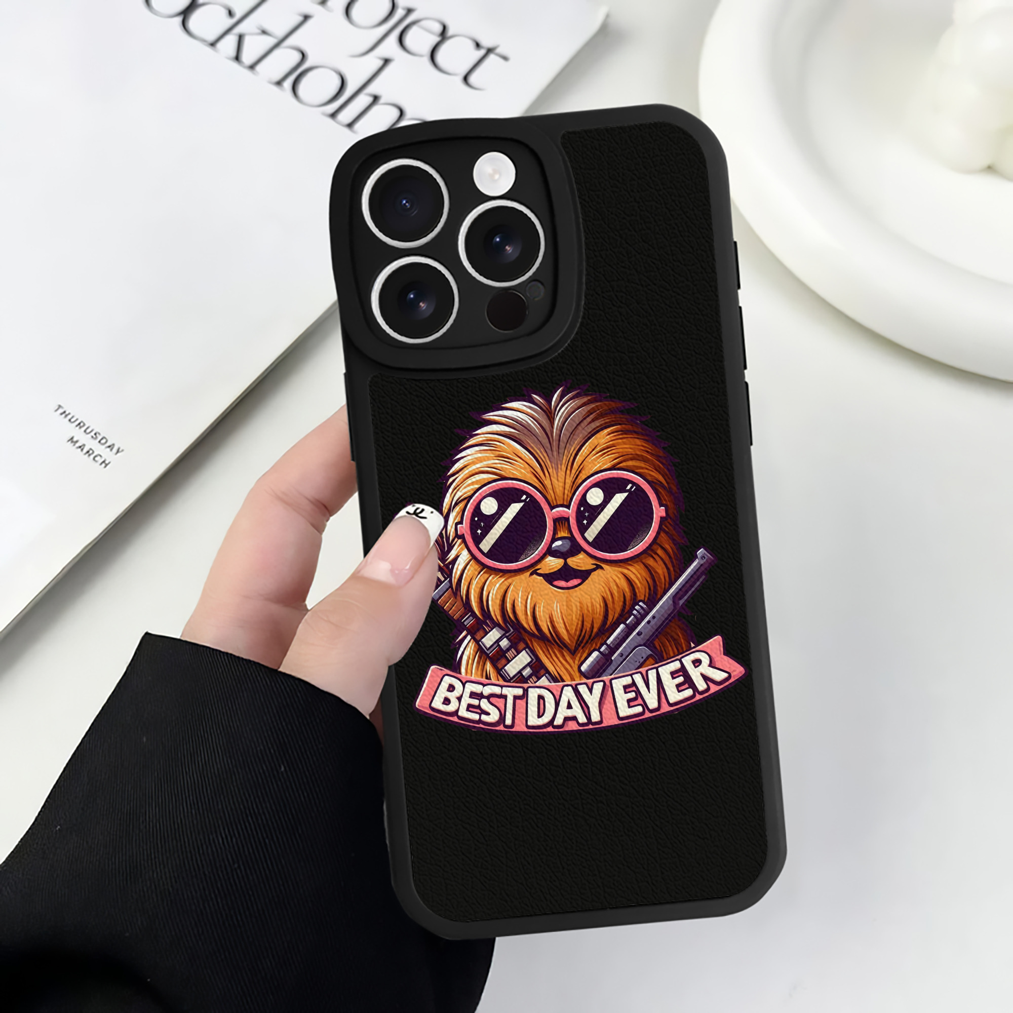 （画像用） スター・ウォーズ Star Wars 【iPhone 16シリーズ対応】シリコンスマホケース（レザー調） 材質：シリコン